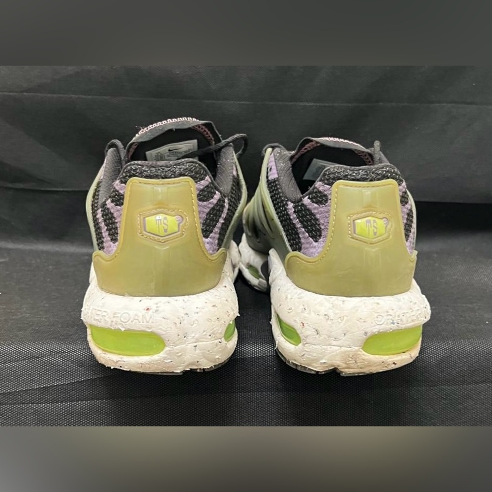 Men's Olive Green and Black Mesh Athletic Sneakers - Picture 4 of 8